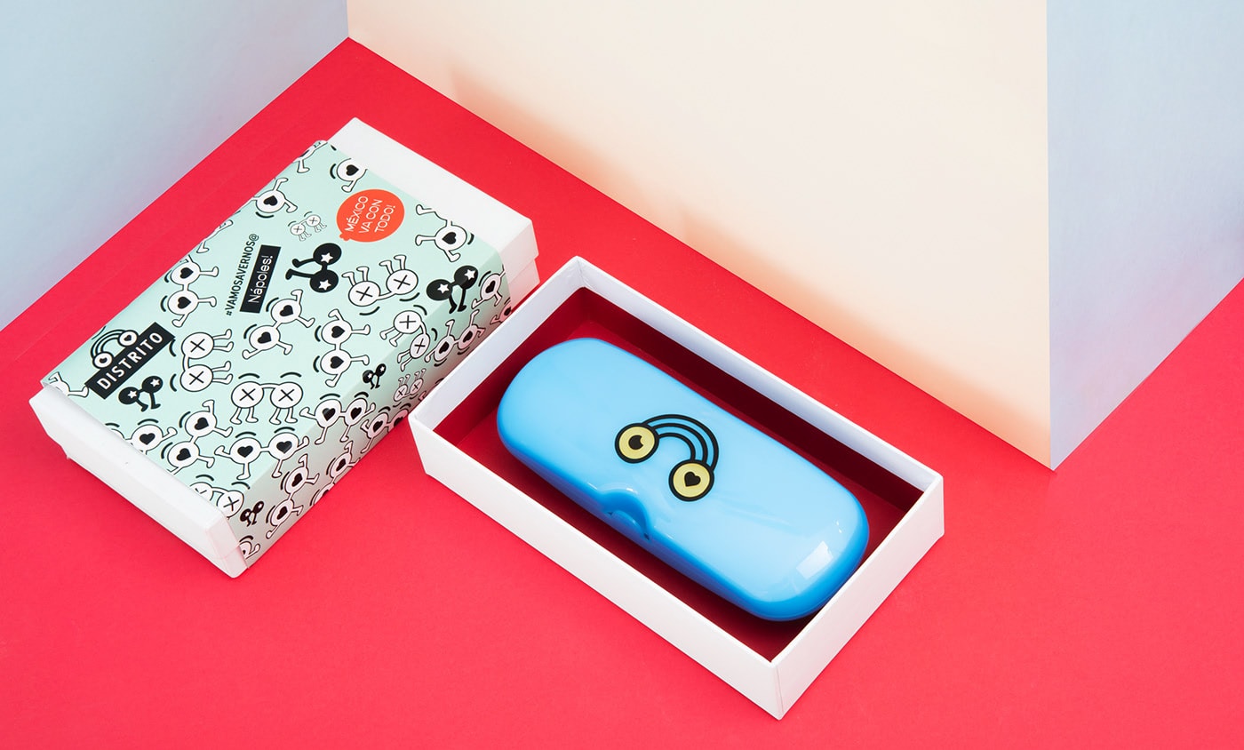 Distrito 時尚眼鏡品牌包裝營銷案例，時尚品牌設(shè)計(jì)，品牌營銷案例，深圳品牌設(shè)計(jì)，左右格局