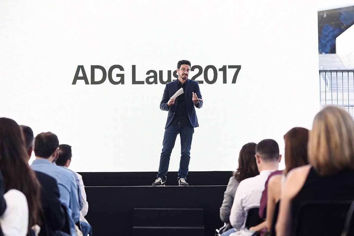 深圳品牌設(shè)計  ADG Laus 2017運(yùn)動獎項會品牌形象  實景拍攝