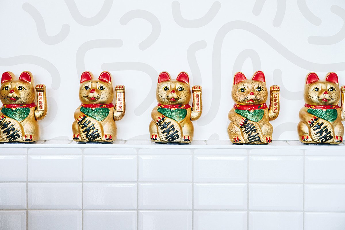 深圳品牌設(shè)計  深圳品牌策劃  Maneki餐廳品牌形象設(shè)計  場景展示