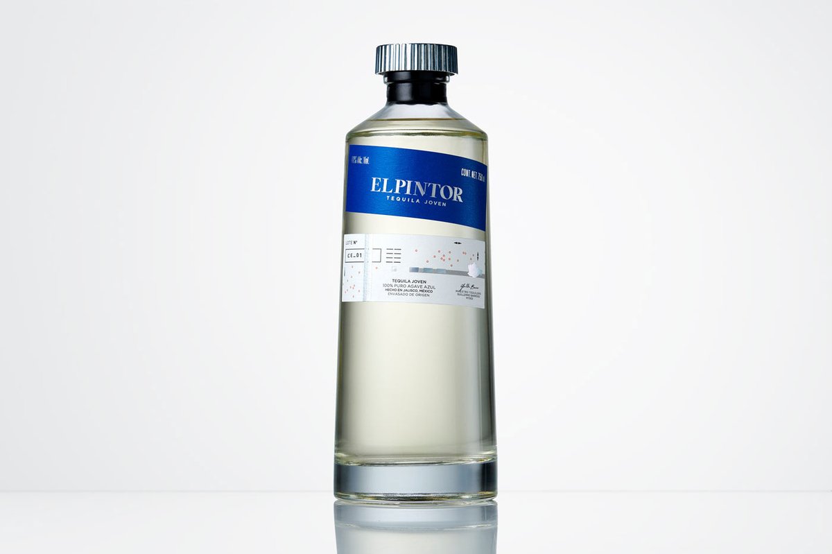 奢華龍舌蘭酒品牌設(shè)計(jì)和酒品牌包裝設(shè)計(jì)包含哪些內(nèi)容,品牌設(shè)計(jì)，品牌形象設(shè)計(jì)，酒品牌設(shè)計(jì)，品牌包裝設(shè)計(jì)，酒包裝設(shè)計(jì)，深圳品牌設(shè)計(jì)，左右格局