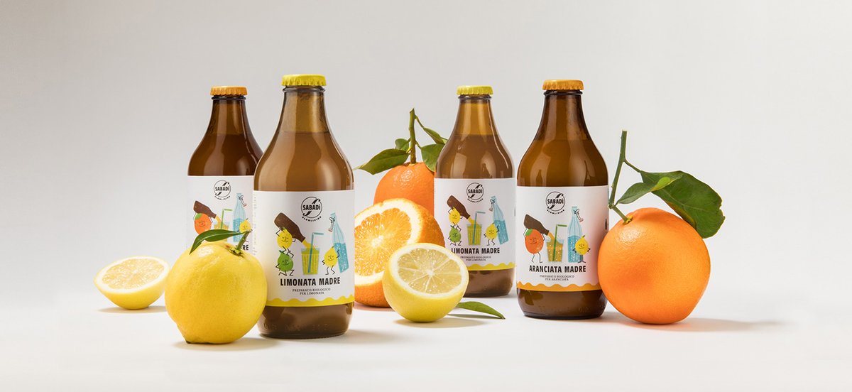 2組國(guó)外果汁飲料品牌設(shè)計(jì)賞析，品牌設(shè)計(jì)，飲料品牌設(shè)計(jì)，品牌包裝設(shè)計(jì)，深圳品牌設(shè)計(jì)，左右格局