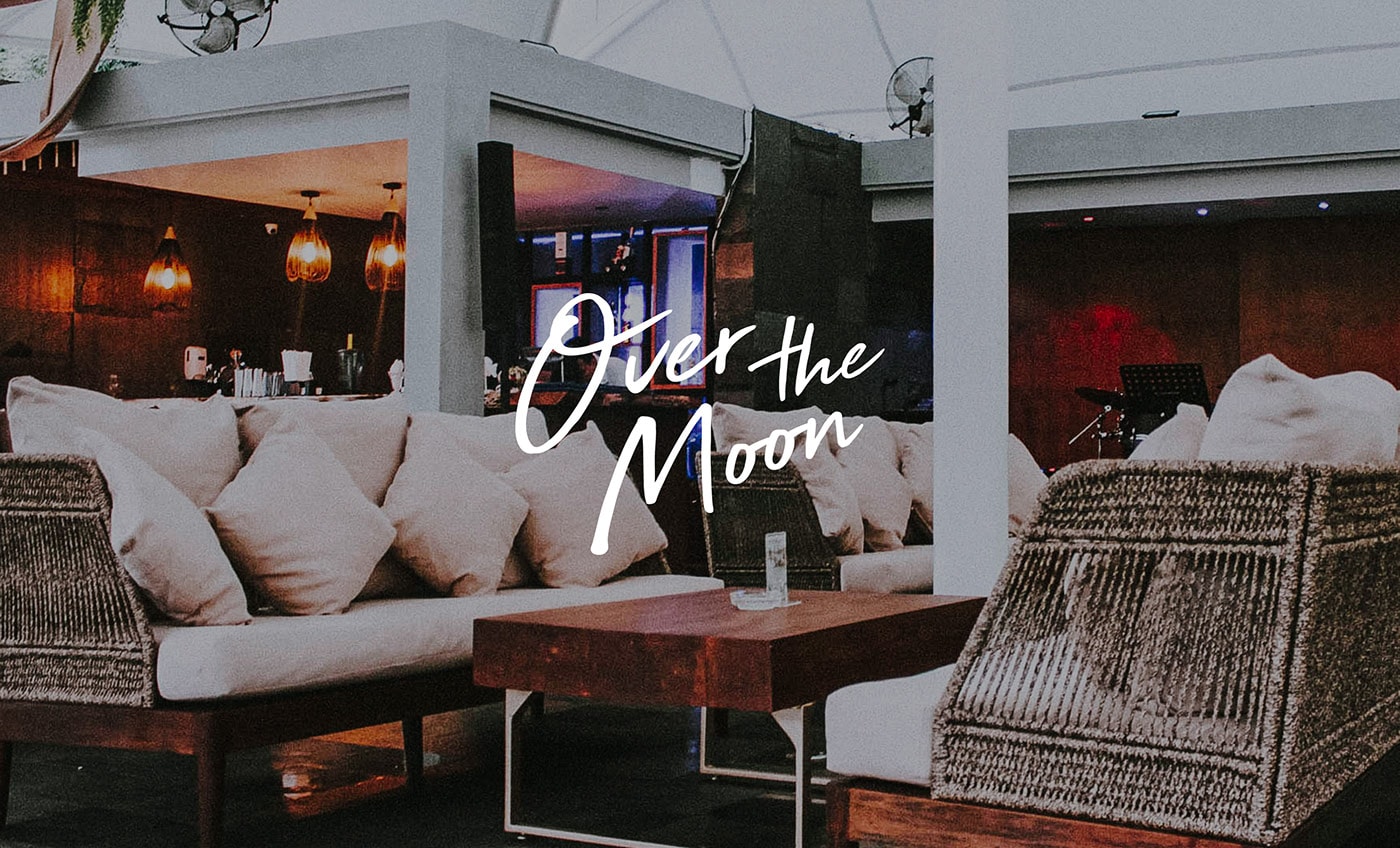 國際精品酒店品牌塑造——Over the Moon 品牌形象設(shè)計(jì)，酒店品牌設(shè)計(jì)，品牌形象塑造，深圳品牌設(shè)計(jì)，左右格局